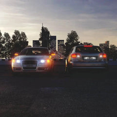 Pair of OSRAM LED P21W PY21W signal light bulbs for car brake and fog lamps