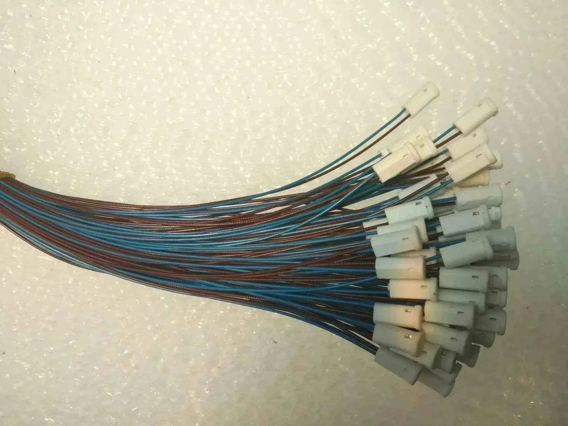 Bundle of high quality g4 lamp base with ceramic sockets and insulated wires